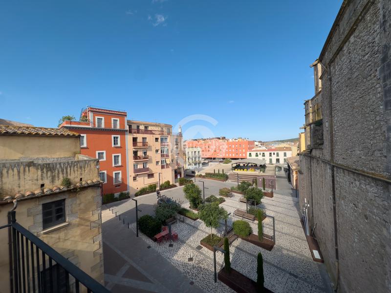 Foto 4fe1d08a-790f-49cb-aab0-009a4581483f. Ático  con encanto en el centro — luminoso, amplio y con vistas despejadas en Palafrugell Foto 4fe1d08a-790f-49cb-aab0-009a4581483f. Ático  con encanto en el centro — luminoso, amplio y con vistas despejadas en Palafrugell