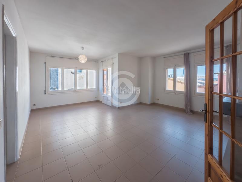 Foto 77e2c345-1f22-4a33-a623-6718b0d37648. Ático  con encanto en el centro — luminoso, amplio y con vistas despejadas en Palafrugell Foto 77e2c345-1f22-4a33-a623-6718b0d37648. Ático  con encanto en el centro — luminoso, amplio y con vistas despejadas en Palafrugell