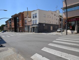 Geschäftsraum in Carrer menendez y pelayo, 62. Local comercial esquinero Geschäftsraum in Carrer menendez y pelayo, 62. Local comercial esquinero