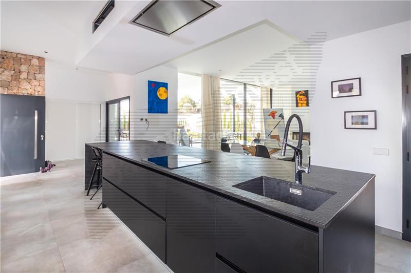 Foto e6b55573-72c6-42de-a055-96da2a48b421. Location chalet avec cheminée parking piscine dans Pòrtol Marratxí Foto e6b55573-72c6-42de-a055-96da2a48b421. Location chalet avec cheminée parking piscine dans Pòrtol Marratxí