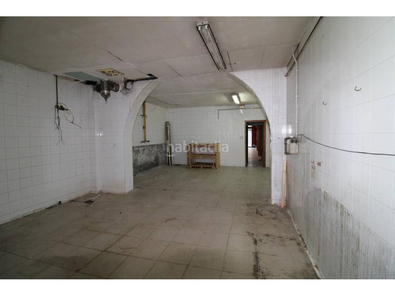 Foto 0cdbf316-b23d-4b95-a76d-44f3d0ecb4f1. Alquiler local comercial  para alquilar en Igualada Foto 0cdbf316-b23d-4b95-a76d-44f3d0ecb4f1. Alquiler local comercial  para alquilar en Igualada