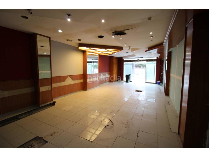 Foto 757410dc-fff3-451e-b9ed-658b635b18c8. Alquiler local comercial  para alquilar en Igualada Foto 757410dc-fff3-451e-b9ed-658b635b18c8. Alquiler local comercial  para alquilar en Igualada
