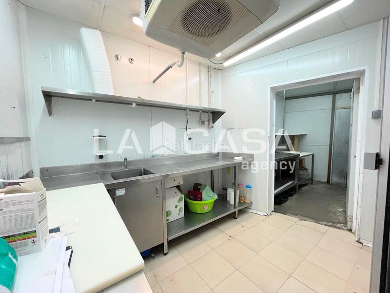 Foto f510e2a6-d5e0-4f18-882c-9cbaa0b9b5f3. Local commercial dans La Salut Badalona Foto f510e2a6-d5e0-4f18-882c-9cbaa0b9b5f3. Local commercial dans La Salut Badalona