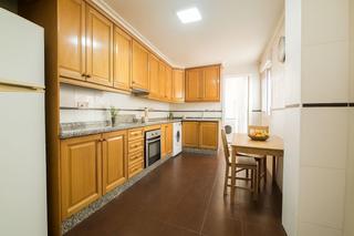 Planta baixa a San Crispín. Planta baja con entrada independiente  de 2 habitaciones y 2 bañ Planta baixa a San Crispín. Planta baja con entrada independiente  de 2 habitaciones y 2 bañ