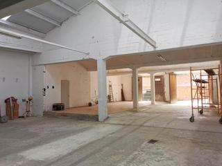 Location Local commercial à De ferran puig 41. Gran local en alquiler en el centro de mollerussa, con acceso po Location Local commercial à De ferran puig 41. Gran local en alquiler en el centro de mollerussa, con acceso po