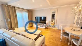 Pis a Sutullena. Piso con tres dormitorios y garaje en el gato Pis a Sutullena. Piso con tres dormitorios y garaje en el gato