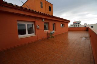 Attico in Santa Susanna. Fantástico ático enfrente del mar con terraza de 65 m2 Attico in Santa Susanna. Fantástico ático enfrente del mar con terraza de 65 m2