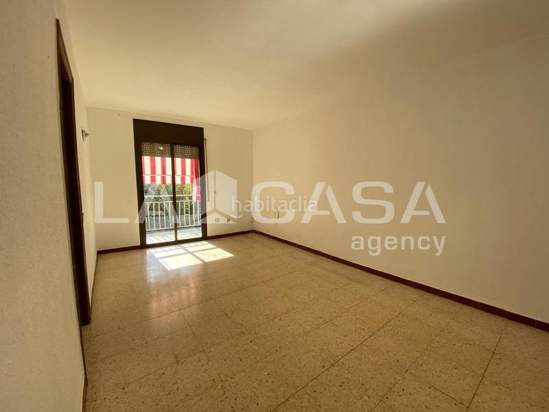 Foto ace377a5-6102-463b-9303-18e2caf36a2e. Etagenwohnung in Riu Sud Santa Coloma de Gramenet Foto ace377a5-6102-463b-9303-18e2caf36a2e. Etagenwohnung in Riu Sud Santa Coloma de Gramenet