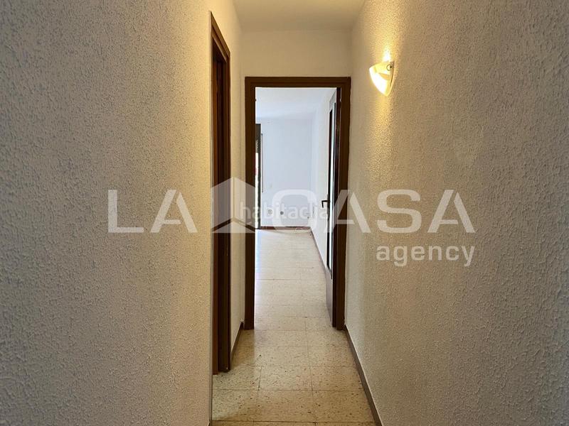 Foto 6dbf04ee-483b-4f49-85a3-f19f204bc8e8. Pis a Riu Sud Santa Coloma de Gramenet Foto 6dbf04ee-483b-4f49-85a3-f19f204bc8e8. Pis a Riu Sud Santa Coloma de Gramenet