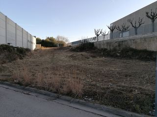Solar industrial Carrer margeners (els). Solars per naus industrials Solar industrial Carrer margeners (els). Solars per naus industrials