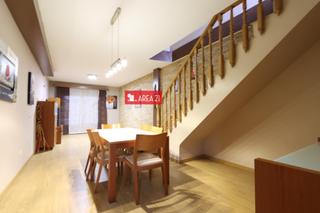 Attique à Núcleo Urbano. Ático duplex con amplia terraza Attique à Núcleo Urbano. Ático duplex con amplia terraza