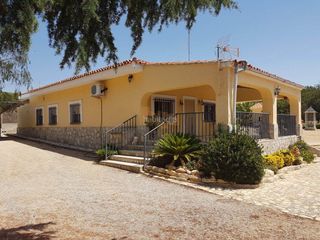 Xalet en El Pilar. Chalet venta ontinyent, 150000€ Xalet en El Pilar. Chalet venta ontinyent, 150000€