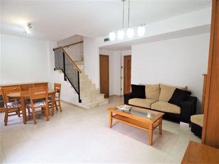 Zweistöckige Wohnung Centro. Dúplex con piscina en el centro Zweistöckige Wohnung Centro. Dúplex con piscina en el centro