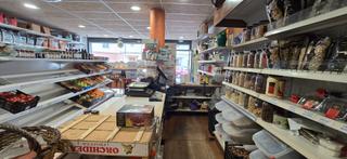Traspàs Local Comercial a Torelló. Comercio de fruta plantas etc ,de en traspaso a pleno rendimient Traspàs Local Comercial a Torelló. Comercio de fruta plantas etc ,de en traspaso a pleno rendimient