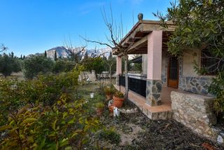 Chalet en Camí caramella, 10. Casa de campo con luz y agua Chalet en Camí caramella, 10. Casa de campo con luz y agua