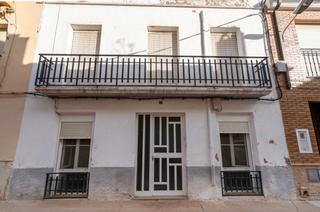 Reihenhaus  Carrer doctor cid i torta 1a. Casa de pueblo adosada para reformar completamente Reihenhaus  Carrer doctor cid i torta 1a. Casa de pueblo adosada para reformar completamente
