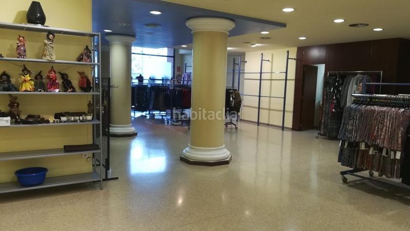 Foto 49f5e112-194a-4162-bb4f-e99c7a37f12b. Alquiler local comercial en Puigfred Badalona Foto 49f5e112-194a-4162-bb4f-e99c7a37f12b. Alquiler local comercial en Puigfred Badalona