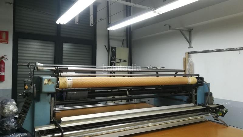 Foto 49bd58f5-d27d-49dd-bb91-cd9f95bb4a7f. Location local commercial avec chauffage dans Puigfred Badalona Foto 49bd58f5-d27d-49dd-bb91-cd9f95bb4a7f. Location local commercial avec chauffage dans Puigfred Badalona