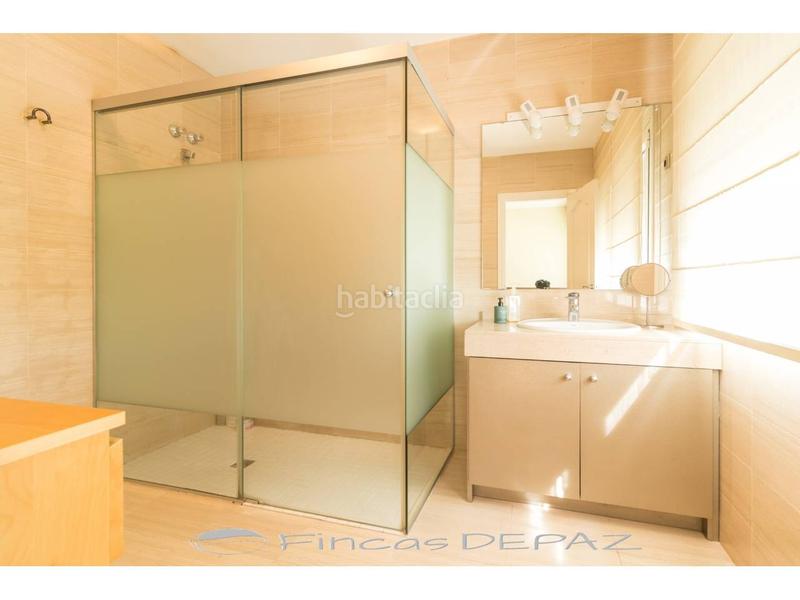 Foto aa3bda2e-35fd-4a09-a2a7-44f60e39b068. Casa adossada amb calefacció aparcament piscina a Gavà Foto aa3bda2e-35fd-4a09-a2a7-44f60e39b068. Casa adossada amb calefacció aparcament piscina a Gavà