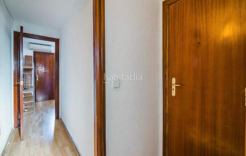 Foto 55d789cd-1e55-46f4-b87e-b06d0dbdafee. Pis a Sants-Badal Barcelona Foto 55d789cd-1e55-46f4-b87e-b06d0dbdafee. Pis a Sants-Badal Barcelona