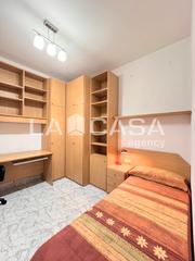 Pis a Llefià. Calefacción, aire acondicionado, balcón, ascensor Pis a Llefià. Calefacción, aire acondicionado, balcón, ascensor