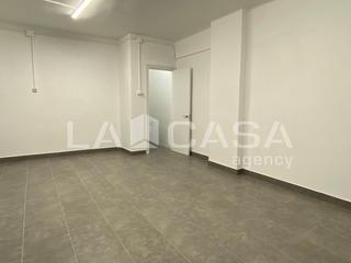 Affitto Locale commerciale in Santa Rosa. Local comercial en excelente estado junto al metro santa rosa l9 Affitto Locale commerciale in Santa Rosa. Local comercial en excelente estado junto al metro santa rosa l9