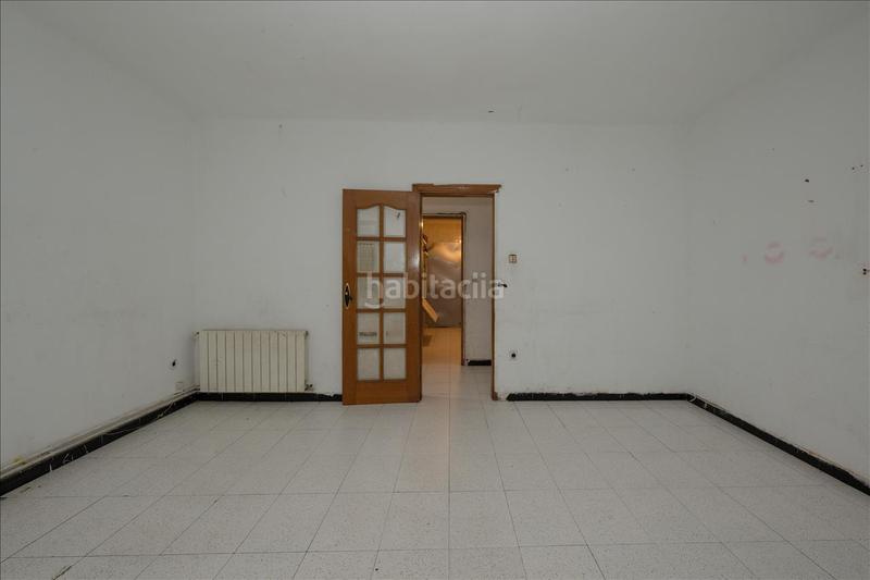 Foto 4c565847-fde2-4486-82df-f9047a7e090b. Piso  en calle ramon jove en Can Puiggener Sabadell Foto 4c565847-fde2-4486-82df-f9047a7e090b. Piso  en calle ramon jove en Can Puiggener Sabadell