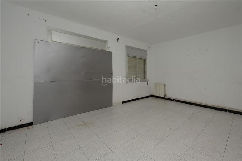 Foto dd745307-14d3-4523-b536-0bd017ca8ffc. Piso  en calle ramon jove en Can Puiggener Sabadell Foto dd745307-14d3-4523-b536-0bd017ca8ffc. Piso  en calle ramon jove en Can Puiggener Sabadell