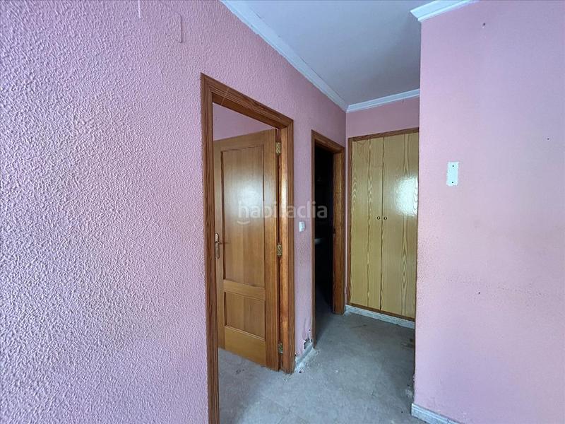 Foto 17cab10e-cc39-48e7-bed9-4b31ee46c82d. Casa aparellada a Alcúdia de Crespins (l´) Foto 17cab10e-cc39-48e7-bed9-4b31ee46c82d. Casa aparellada a Alcúdia de Crespins (l´)