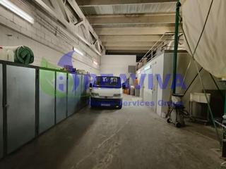 Lloguer Nau industrial a Seu d´Urgell (La). Alquiler de nave industrial con vivienda integrada en recinto pr Lloguer Nau industrial a Seu d´Urgell (La). Alquiler de nave industrial con vivienda integrada en recinto pr