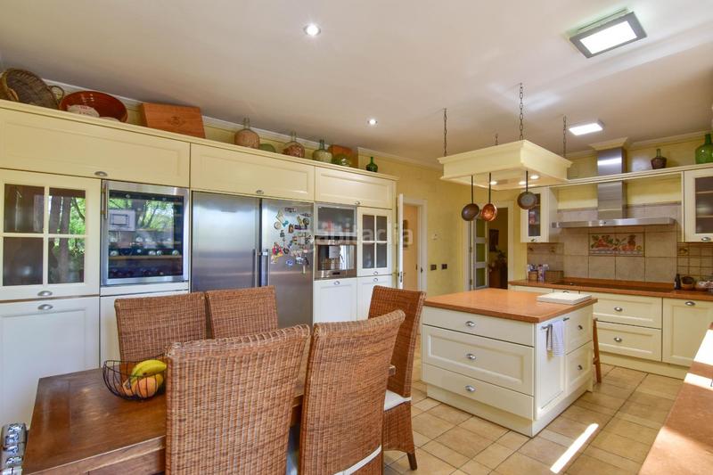 Foto 54253f8a-26b0-4ec1-88a1-951adf50b772. Chalet with heating parking pool in Pedanías - Extrarradio Albacete Foto 54253f8a-26b0-4ec1-88a1-951adf50b772. Chalet with heating parking pool in Pedanías - Extrarradio Albacete