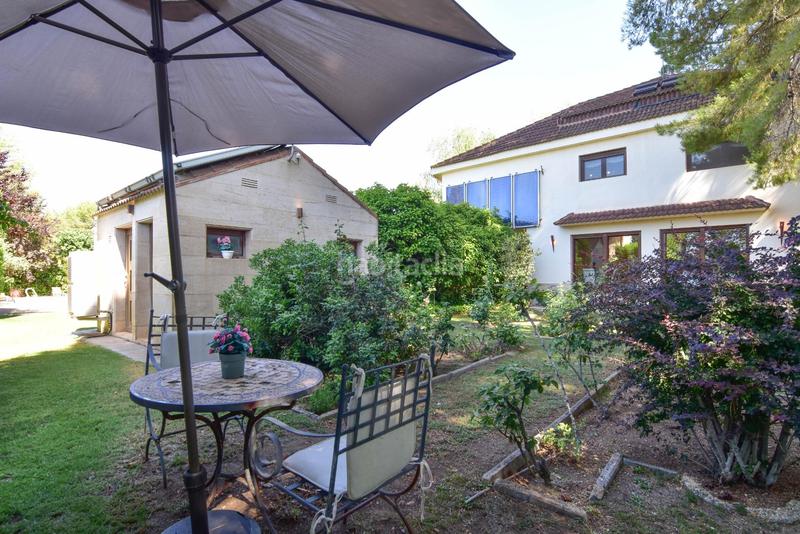 Foto 9e93cb82-0bbe-48b3-8344-c0d973aa9cc4. Chalet with heating parking pool in Pedanías - Extrarradio Albacete Foto 9e93cb82-0bbe-48b3-8344-c0d973aa9cc4. Chalet with heating parking pool in Pedanías - Extrarradio Albacete