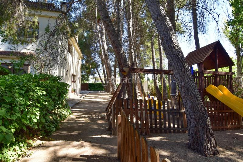 Foto a220823b-b528-48f8-9c35-7222cc95fb5f. Chalet with heating parking pool in Pedanías - Extrarradio Albacete Foto a220823b-b528-48f8-9c35-7222cc95fb5f. Chalet with heating parking pool in Pedanías - Extrarradio Albacete