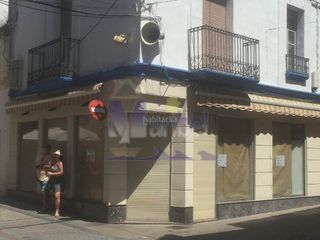 Rent Business premise in L´Ametlla de Mar. Alquiler de local comercial en el centro de la po Rent Business premise in L´Ametlla de Mar. Alquiler de local comercial en el centro de la po