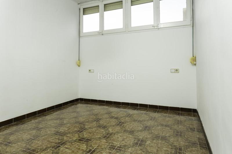 Foto 18345aa5-3ae3-45ce-8744-ec8851ef9c2f. Piso luminoso piso completamente exterior junto a hospital vall dhebron en Barcelona Foto 18345aa5-3ae3-45ce-8744-ec8851ef9c2f. Piso luminoso piso completamente exterior junto a hospital vall dhebron en Barcelona