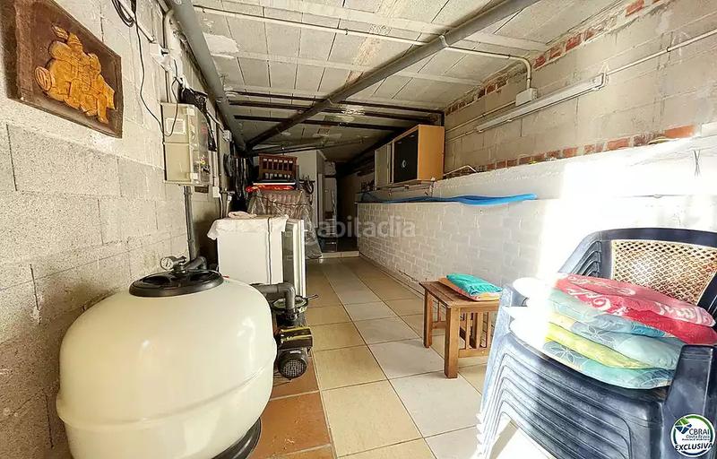 Foto fdb6aebb-cf1e-421c-b20c-19d2581a8826. Maison avec chauffage parking piscine dans Nord Roses Foto fdb6aebb-cf1e-421c-b20c-19d2581a8826. Maison avec chauffage parking piscine dans Nord Roses