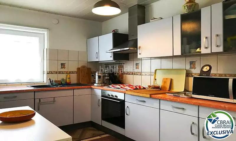 Foto 86bacfca-bedf-4f4f-a426-dbbea9bf61e3. Casa en calle baix camp 4 amplia casa con piscina en venta en mas boscà en Roses Foto 86bacfca-bedf-4f4f-a426-dbbea9bf61e3. Casa en calle baix camp 4 amplia casa con piscina en venta en mas boscà en Roses