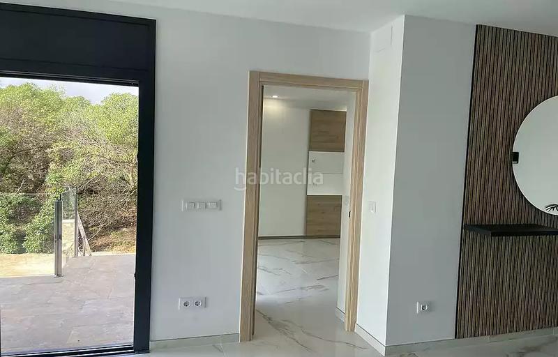 Foto a90a6eb0-b446-44d8-8ecd-b0919fea695f. Maison avec chauffage parking piscine dans Nord Roses Foto a90a6eb0-b446-44d8-8ecd-b0919fea695f. Maison avec chauffage parking piscine dans Nord Roses