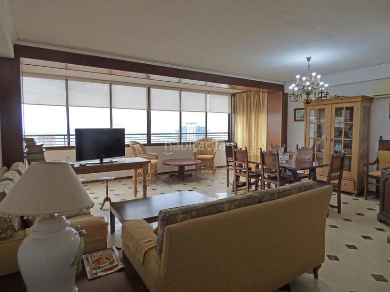 Foto 93aa0b2b-2446-404e-a858-feb0fd6cda95. Àtic amb aparcament piscina a Levante Alto Benidorm Foto 93aa0b2b-2446-404e-a858-feb0fd6cda95. Àtic amb aparcament piscina a Levante Alto Benidorm