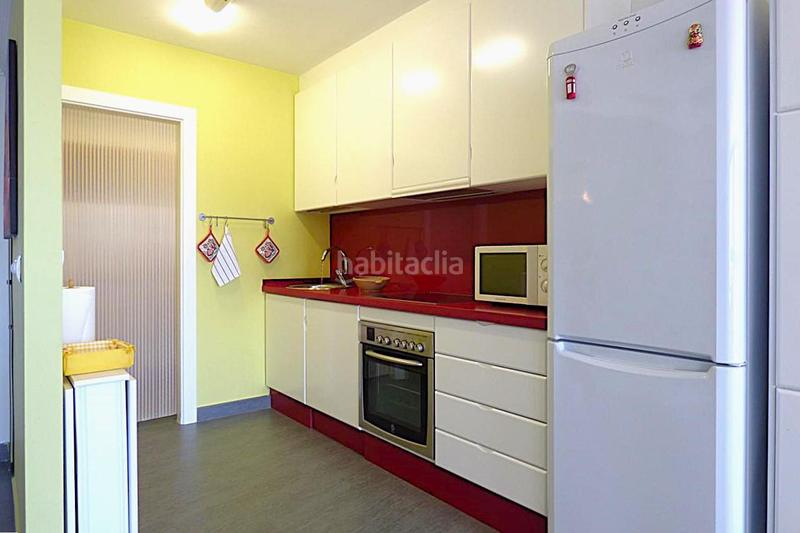 Foto 18b25ff7-ca0c-4847-8475-b27212895a32. Estudi amb piscina a Playa Levante Benidorm Foto 18b25ff7-ca0c-4847-8475-b27212895a32. Estudi amb piscina a Playa Levante Benidorm