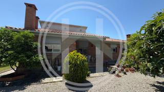 Casa en Cànoves i Samalús. Vivienda independiente en cànoves i samalús con gran parcela y a Casa en Cànoves i Samalús. Vivienda independiente en cànoves i samalús con gran parcela y a