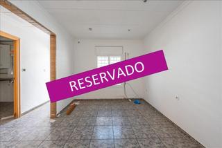 Reihenhaus  Carrer del collell. Casa adosada en venta Reihenhaus  Carrer del collell. Casa adosada en venta