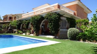 Chalet en El Toro. Villa estilo mediterraneo Chalet en El Toro. Villa estilo mediterraneo
