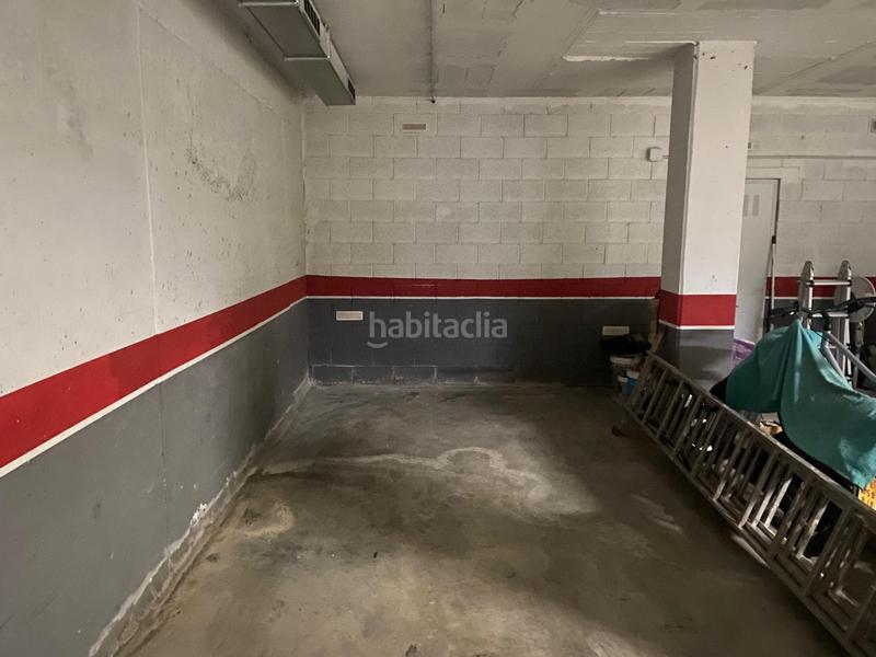 Foto d95f622b-ba01-4725-b2a6-2dd2e42038c1. Aparcament cotxe a del sauc 2 a Quart Foto d95f622b-ba01-4725-b2a6-2dd2e42038c1. Aparcament cotxe a del sauc 2 a Quart
