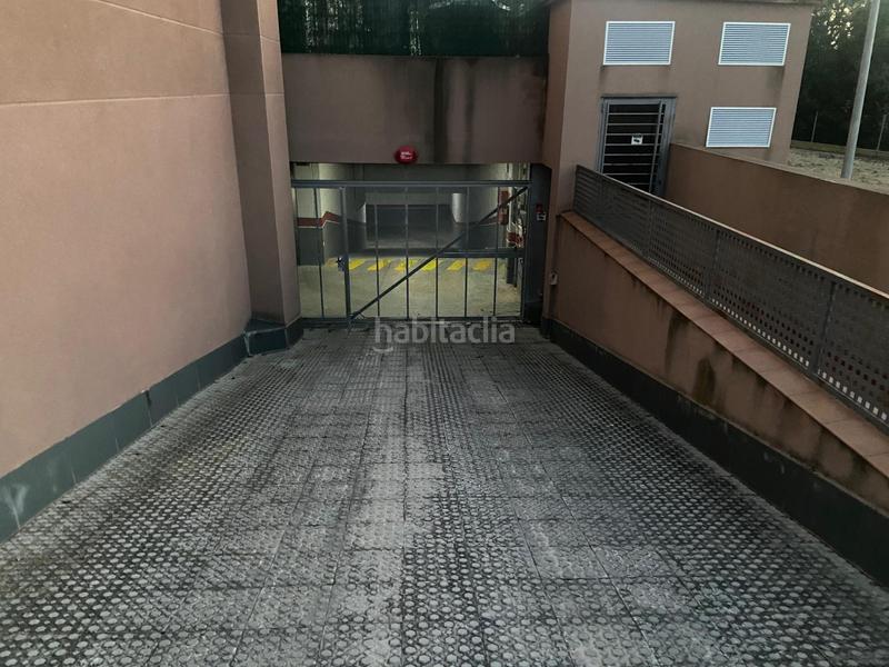 Foto ea6ba289-dd48-42eb-b13e-cff1e61fa30d. Aparcament cotxe a del sauc 2 a Quart Foto ea6ba289-dd48-42eb-b13e-cff1e61fa30d. Aparcament cotxe a del sauc 2 a Quart