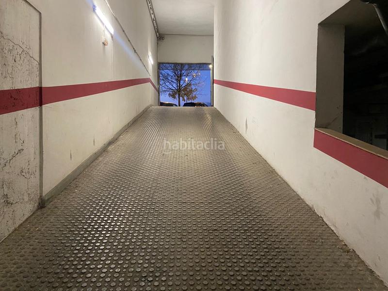 Foto f193406d-8063-4a45-bc0d-91b093c59c62. Aparcament cotxe a del sauc 2 a Quart Foto f193406d-8063-4a45-bc0d-91b093c59c62. Aparcament cotxe a del sauc 2 a Quart