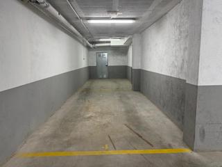 Autoparkplatz D'olot. Disponibles dos plazas de aparcamiento con trastero en passeig d Autoparkplatz D'olot. Disponibles dos plazas de aparcamiento con trastero en passeig d