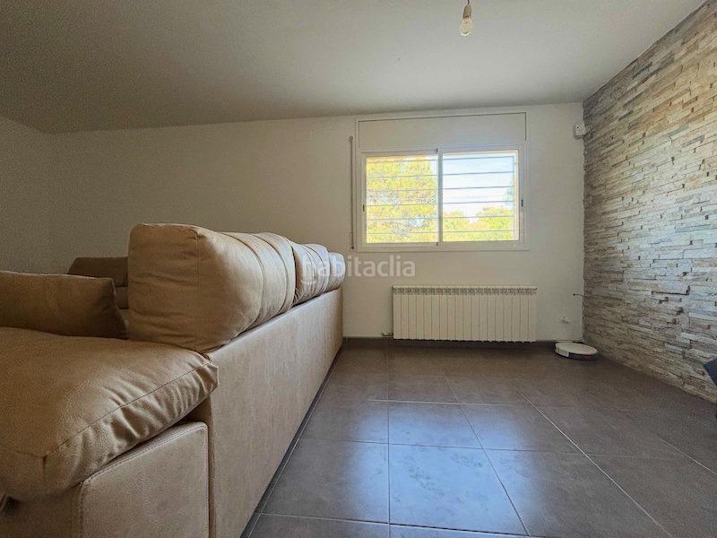 Foto 30bc5e9b-e7c6-43bf-b5ea-27085da46334. Haus mit parking in Torrelles de Foix Foto 30bc5e9b-e7c6-43bf-b5ea-27085da46334. Haus mit parking in Torrelles de Foix