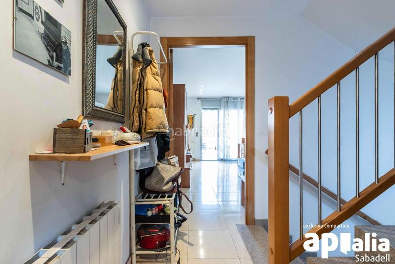 Foto 45414739-7e68-4183-bd88-52f026dfcc47. Casa adossada amb calefacció aparcament a La Romànica Barberà del Vallès Foto 45414739-7e68-4183-bd88-52f026dfcc47. Casa adossada amb calefacció aparcament a La Romànica Barberà del Vallès