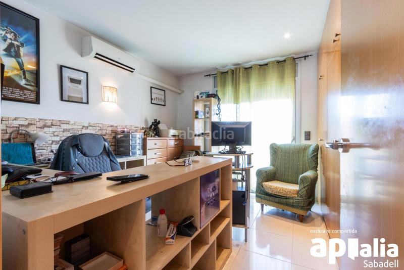 Foto d077ec7a-c554-47cb-9505-ca6b8abf3059. Casa adossada amb calefacció aparcament a La Romànica Barberà del Vallès Foto d077ec7a-c554-47cb-9505-ca6b8abf3059. Casa adossada amb calefacció aparcament a La Romànica Barberà del Vallès